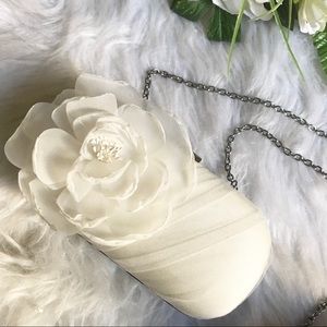 White by Vera Wang bridal clutch